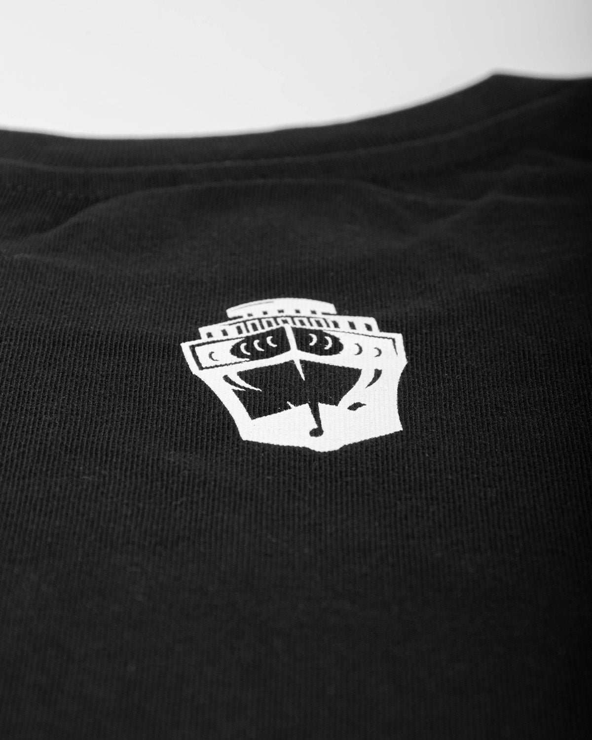 CAMISETA NEGRA 2ND DROP